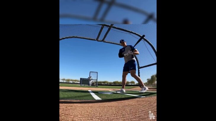 Shohei Ohtani is already LAUNCHING at Dodgers camp! (via @Dodgers)