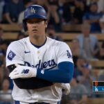 【ドジャース・大谷翔平 第5打席でもタイムリーヒット！】打球速度は183キロ！速球をセンターへ弾き返し今日3打点目！その後もすかさず盗塁を決める