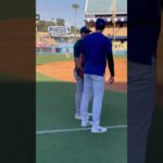 エンゼルスで同僚だったウルシェラ選手とハグ #大谷翔平 #shoheiohtani #ドジャース #dodgers