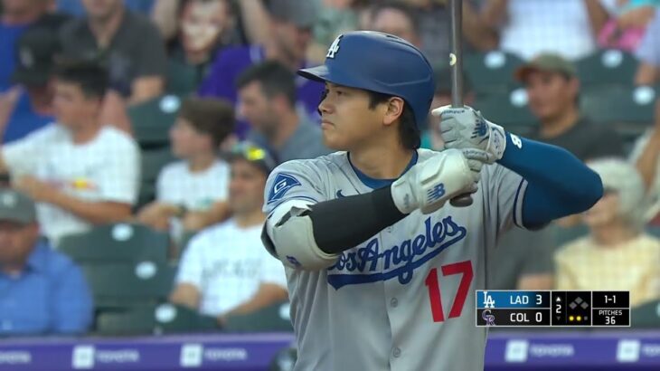 Shohei Ohtani Crushes His 44th Home Run of the Season 💪