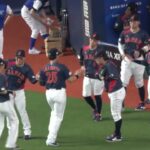 【侍ジャパン】【大谷翔平】自分のCMがビジョンに流れるとチラ見で確認 現地映像 強化試合 阪神戦