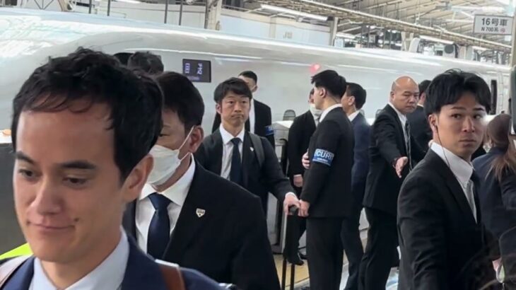 【WBC】東京駅に到着した侍ジャパン御一行【大谷翔平】#大谷翔平 #wbc #侍ジャパン