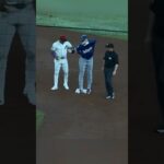 【大谷翔平】マルテも思わずタッチ！？ライバルを惹きつけてやまない「不思議な魅力」 😂