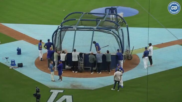 2026 NLDS: Shohei Ohtani launches home runs during on-field batting practice at Dodger Stadium